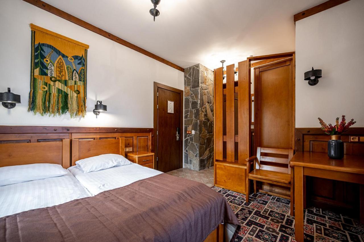 Tatariv Deluxe Hotel Ngoại thất bức ảnh